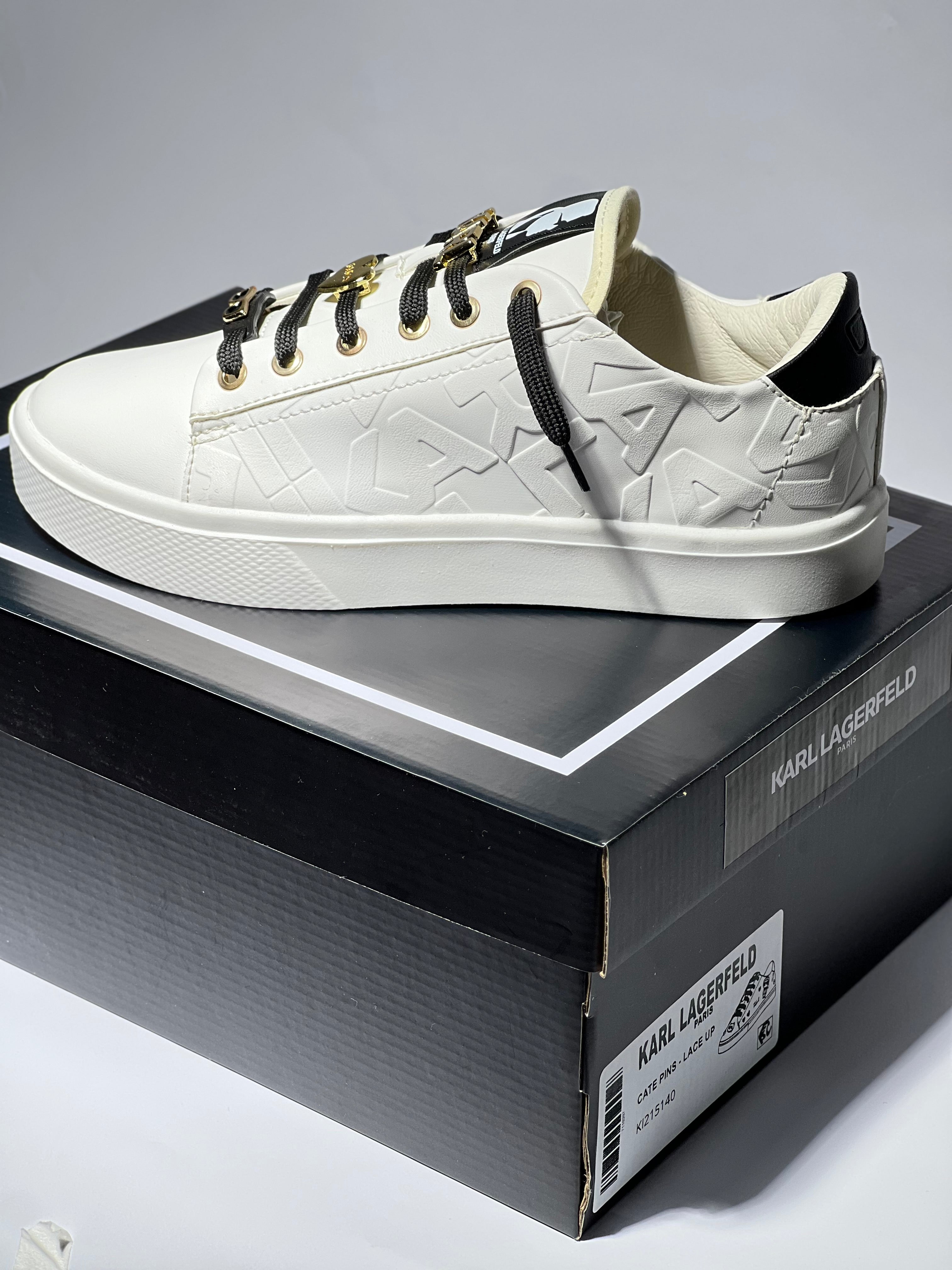 NUEVA REFERENCIA KARL PARIS