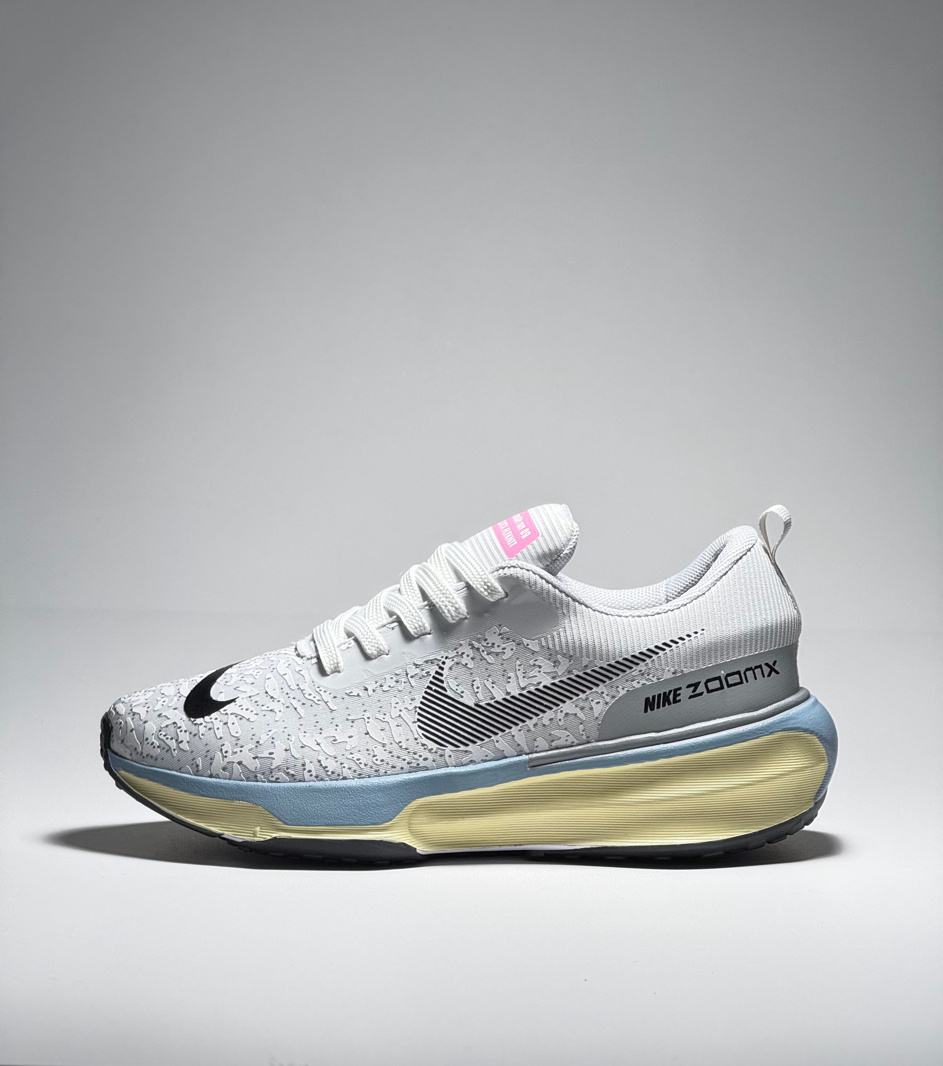 NIKE INVINCIBLE ZOOM X
