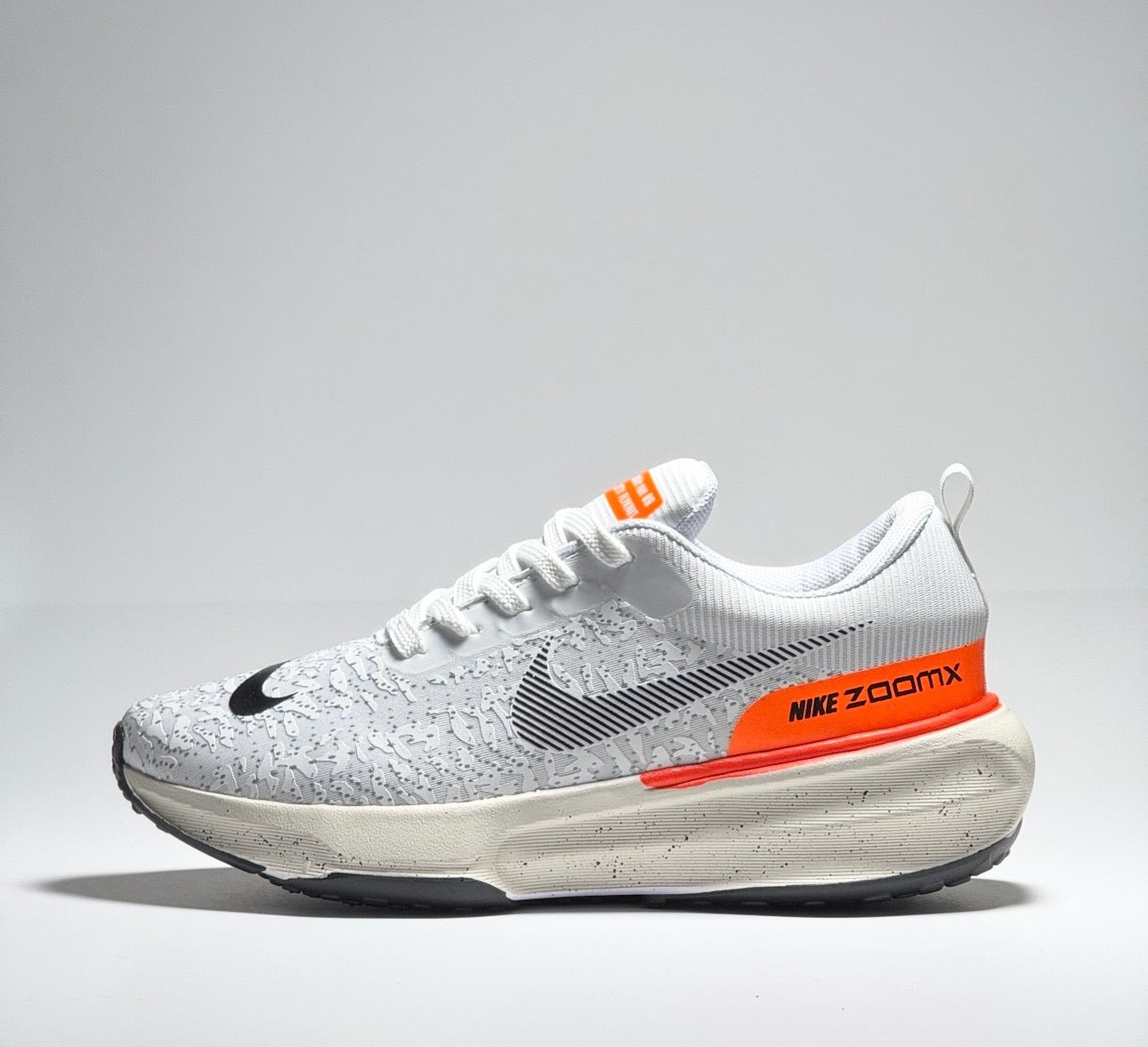 NIKE INVINCIBLE ZOOM X