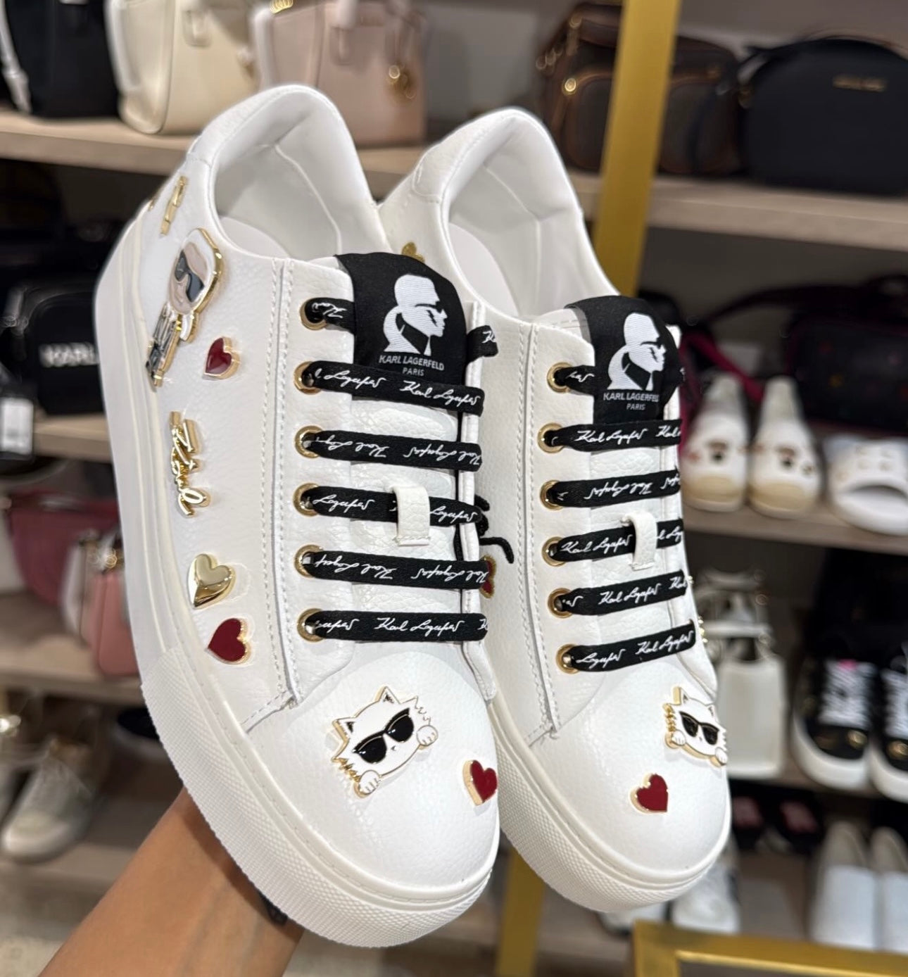 KARL LAGERFELD PARIS