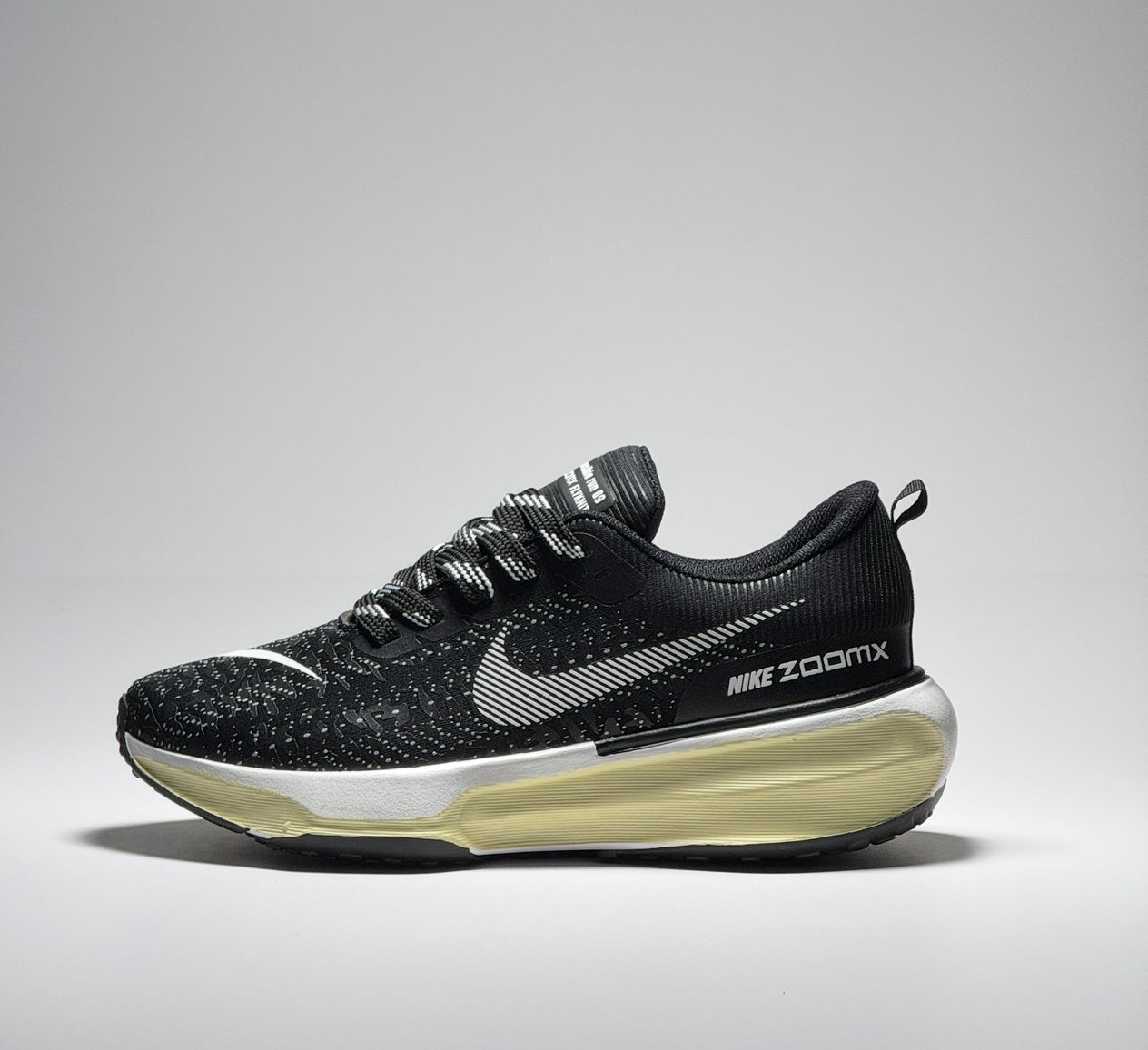 NIKE INVINCIBLE ZOOM X